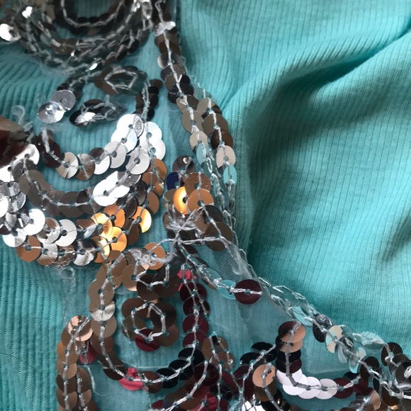 Olala Top - Picture 4 of 4